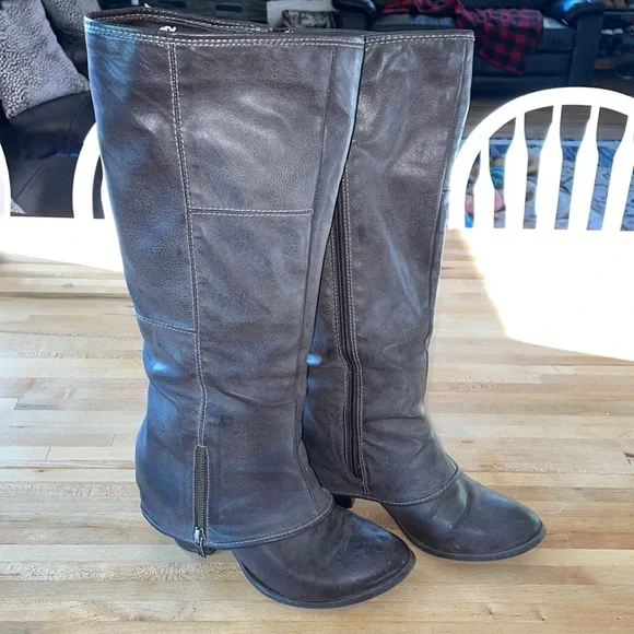 Fergalicious by Fergie Boots - Picture 1 of 10